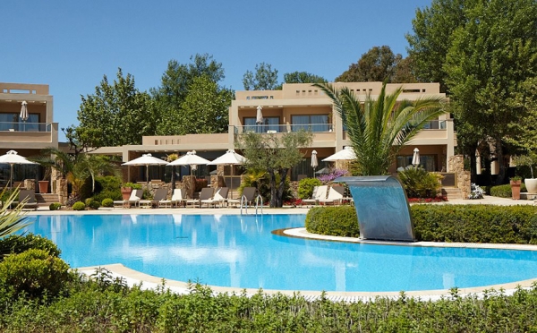 SANI ASTERIAS SUITES 5*, Sani